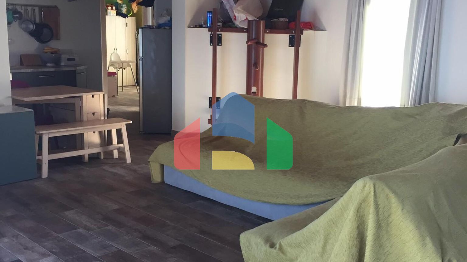 Продаж - Квартира 1406 m² Евія