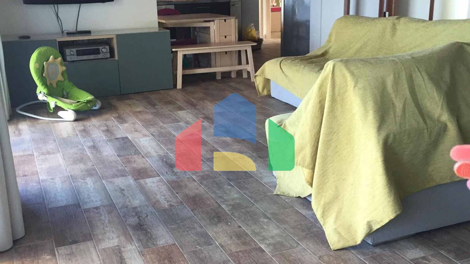 Продаж - Квартира 1406 m² Евія