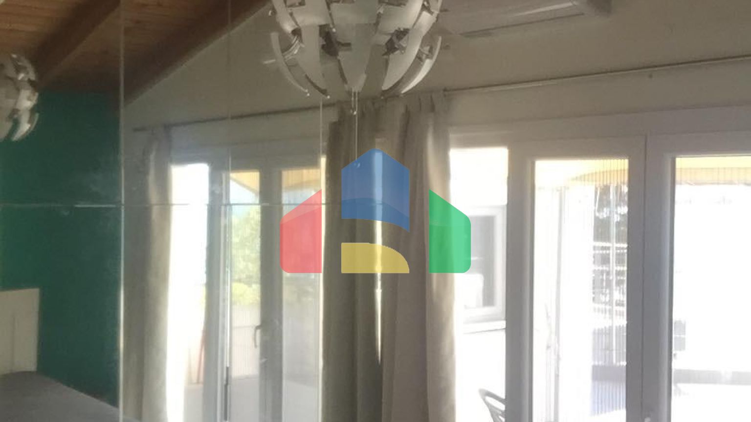 Продаж - Квартира 1406 m² Евія