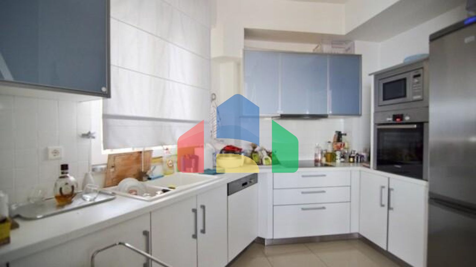 Продаж - Квартира 1406 m² Евія