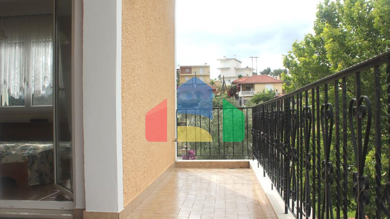 Продажа - Коттедж 150 m² Эвия