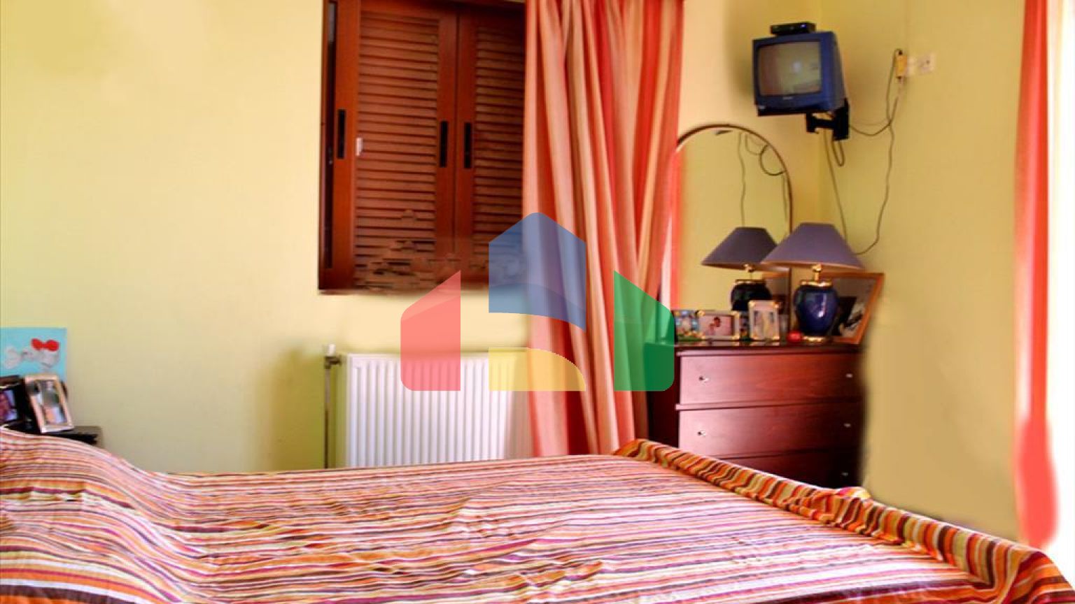 Продажа - Коттедж 200 m² Эвия