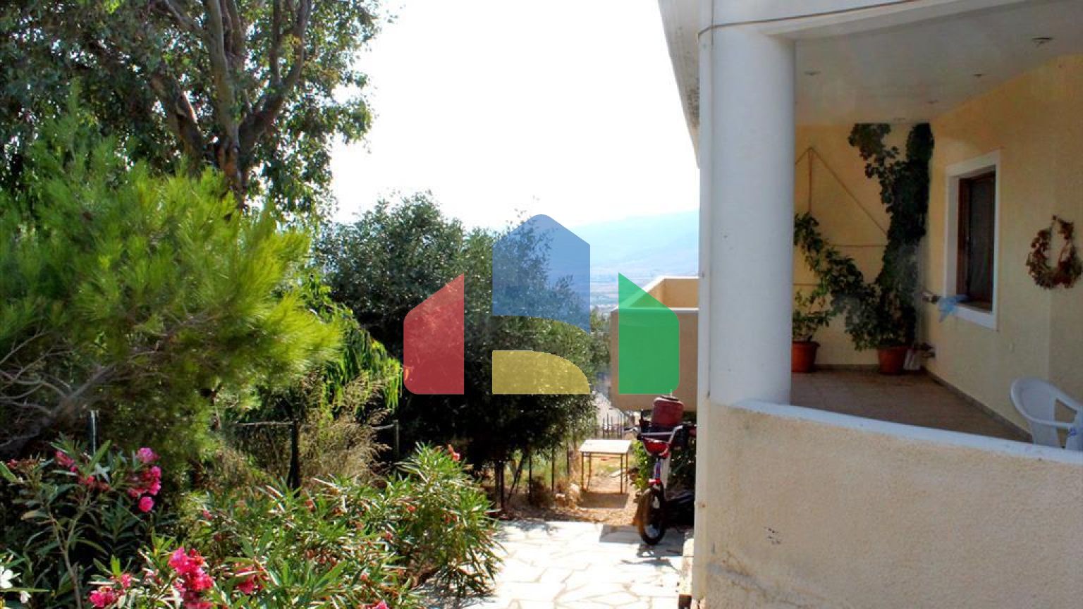 Продажа - Коттедж 200 m² Эвия