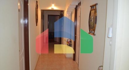 Продаж - Готель 630 m² Евія