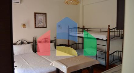 Продаж - Готель 630 m² Евія