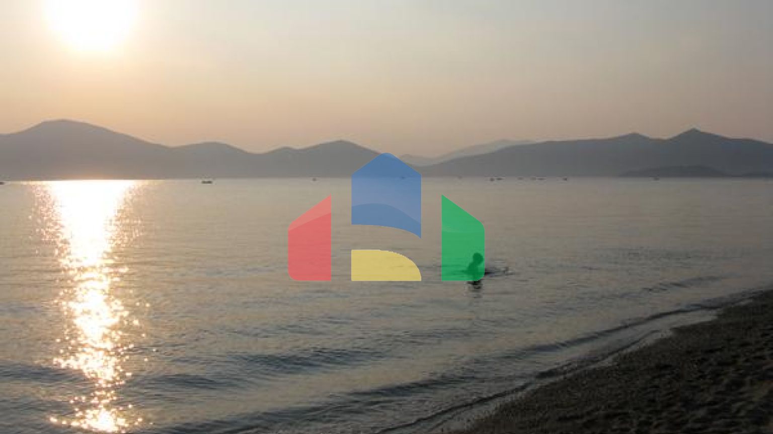 Продаж - Готель 400 m² Евія