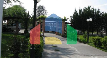 Продаж - Готель 400 m² Евія