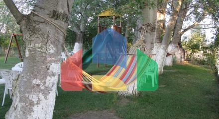 Продаж - Готель 400 m² Евія