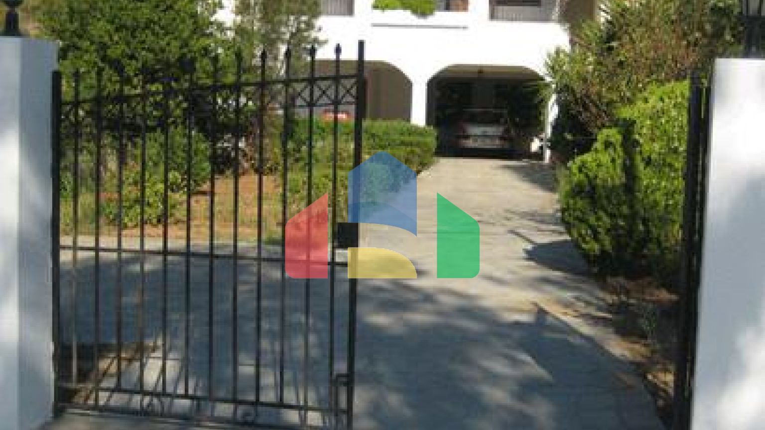 Продажа - Коттедж 165 m² Эвия