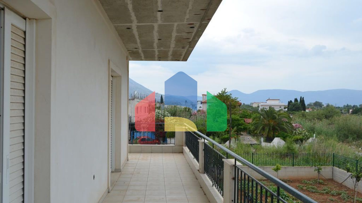 Продажа - Таунхаус 150 m² Эвия