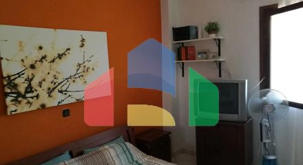 Продаж - Котедж 98 m² Евія
