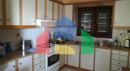 Продаж - Котедж 98 m² Евія