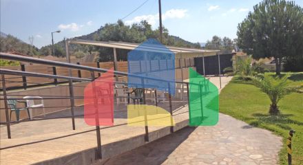 Продаж - Котедж 460 m² Евія