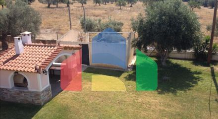 Продаж - Котедж 460 m² Евія