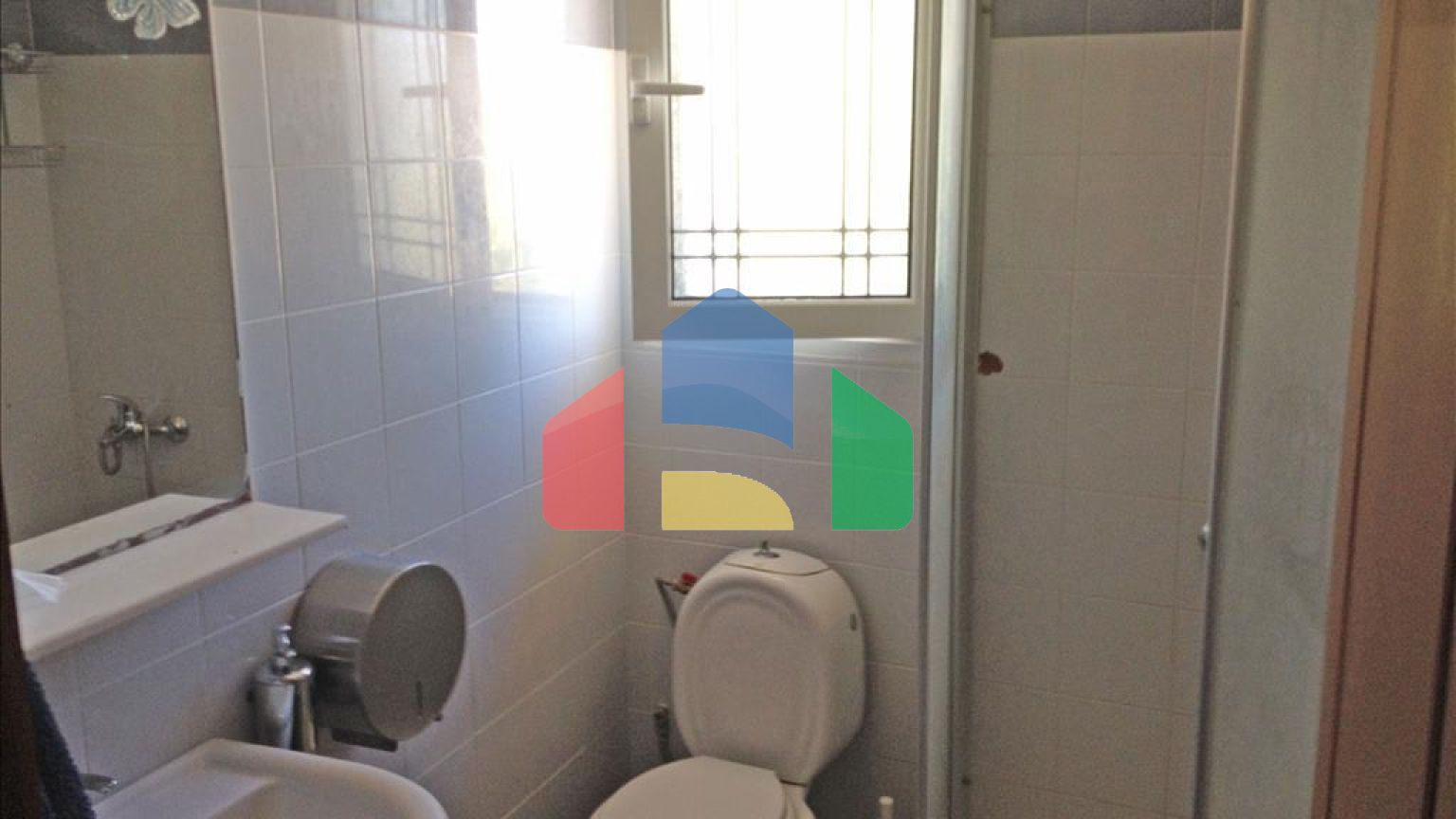 Продаж - Котедж 460 m² Евія