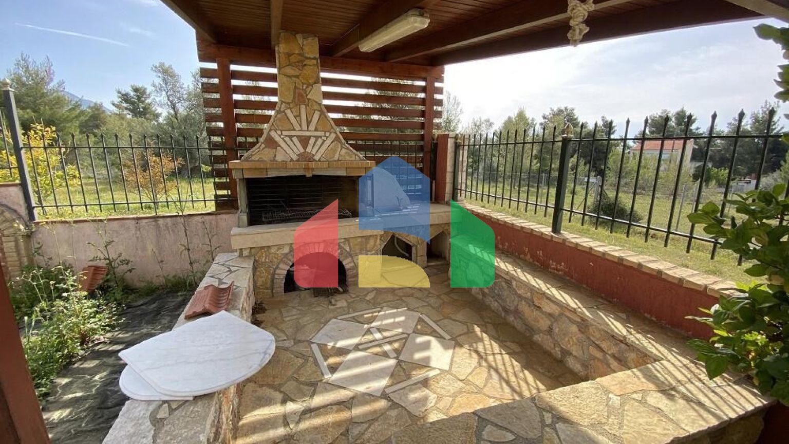 Продажа - Коттедж 156 m² Эвия