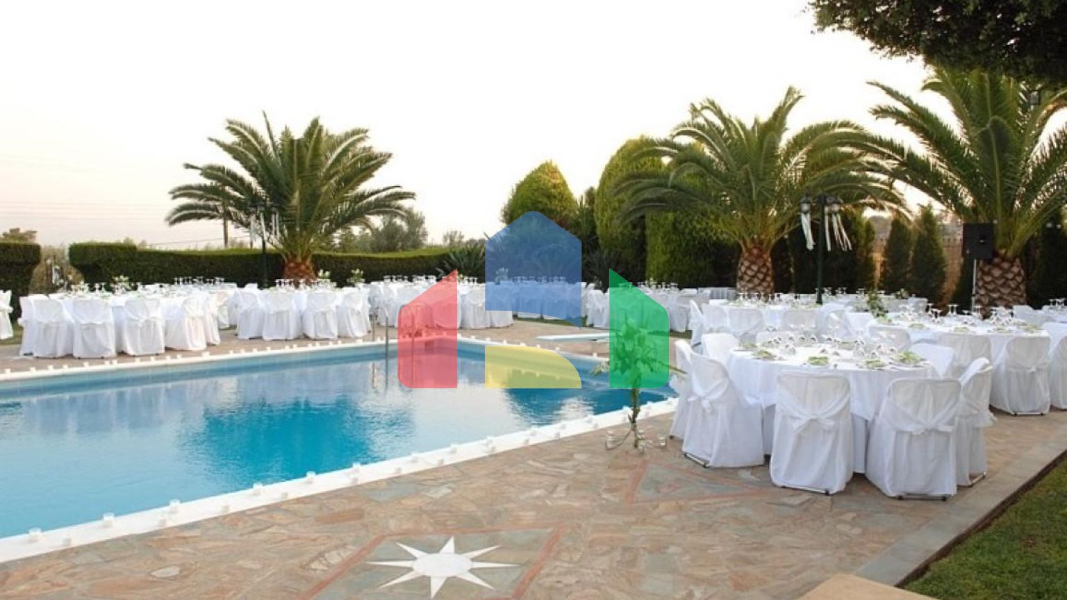 Продажа - Вилла 440 m² Эвия