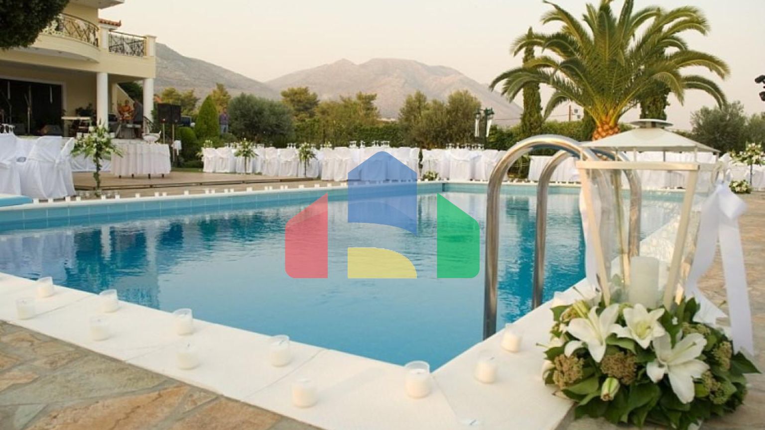 Продажа - Вилла 440 m² Эвия