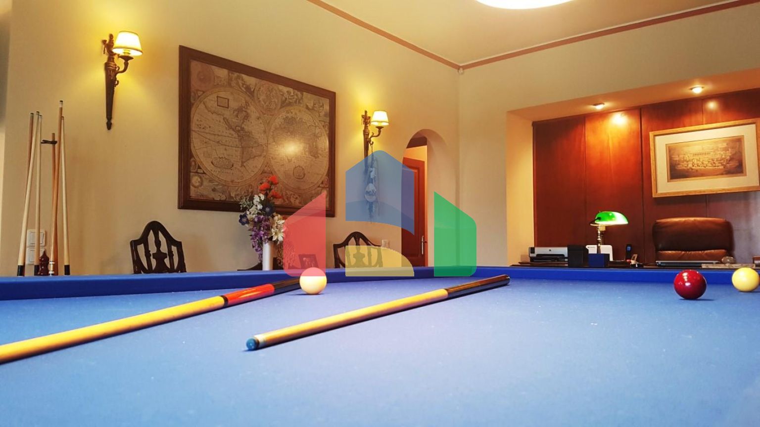 Продажа - Вилла 440 m² Эвия