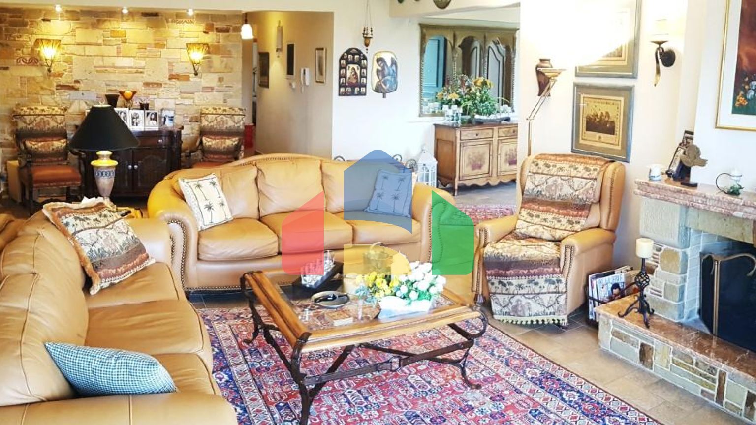 Продажа - Вилла 440 m² Эвия