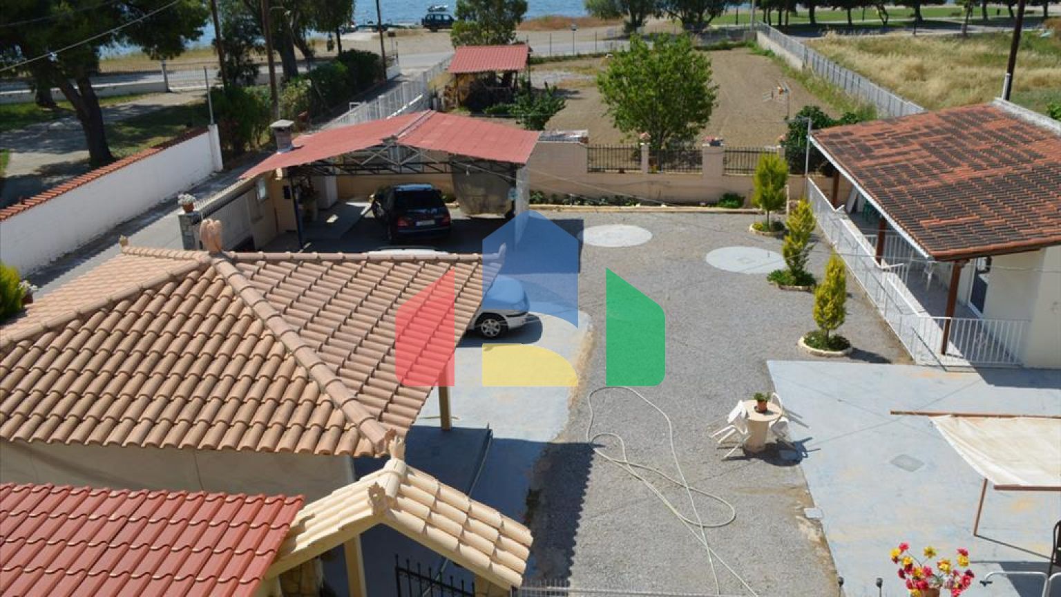 Продаж - Бізнес 600 m² Евія