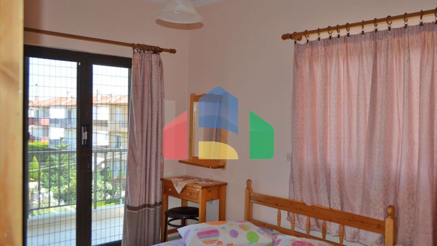 Продаж - Бізнес 600 m² Евія