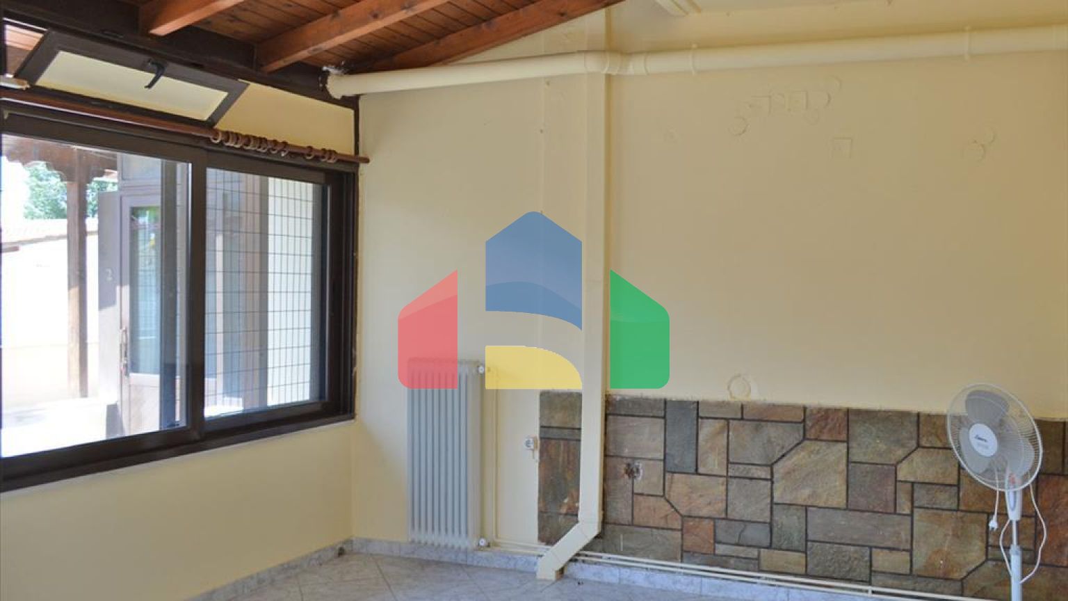 Продаж - Бізнес 600 m² Евія