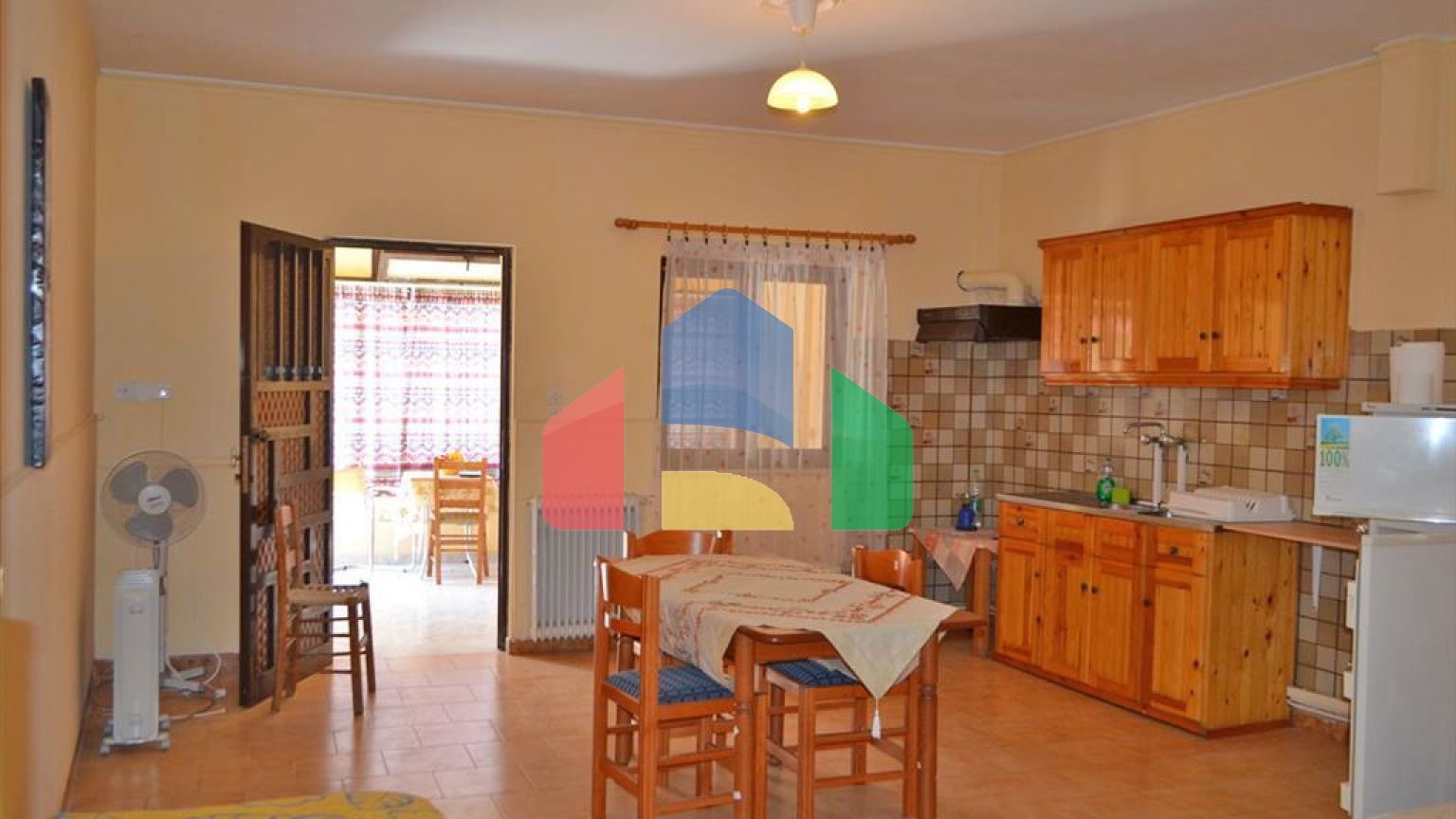 Продаж - Бізнес 600 m² Евія