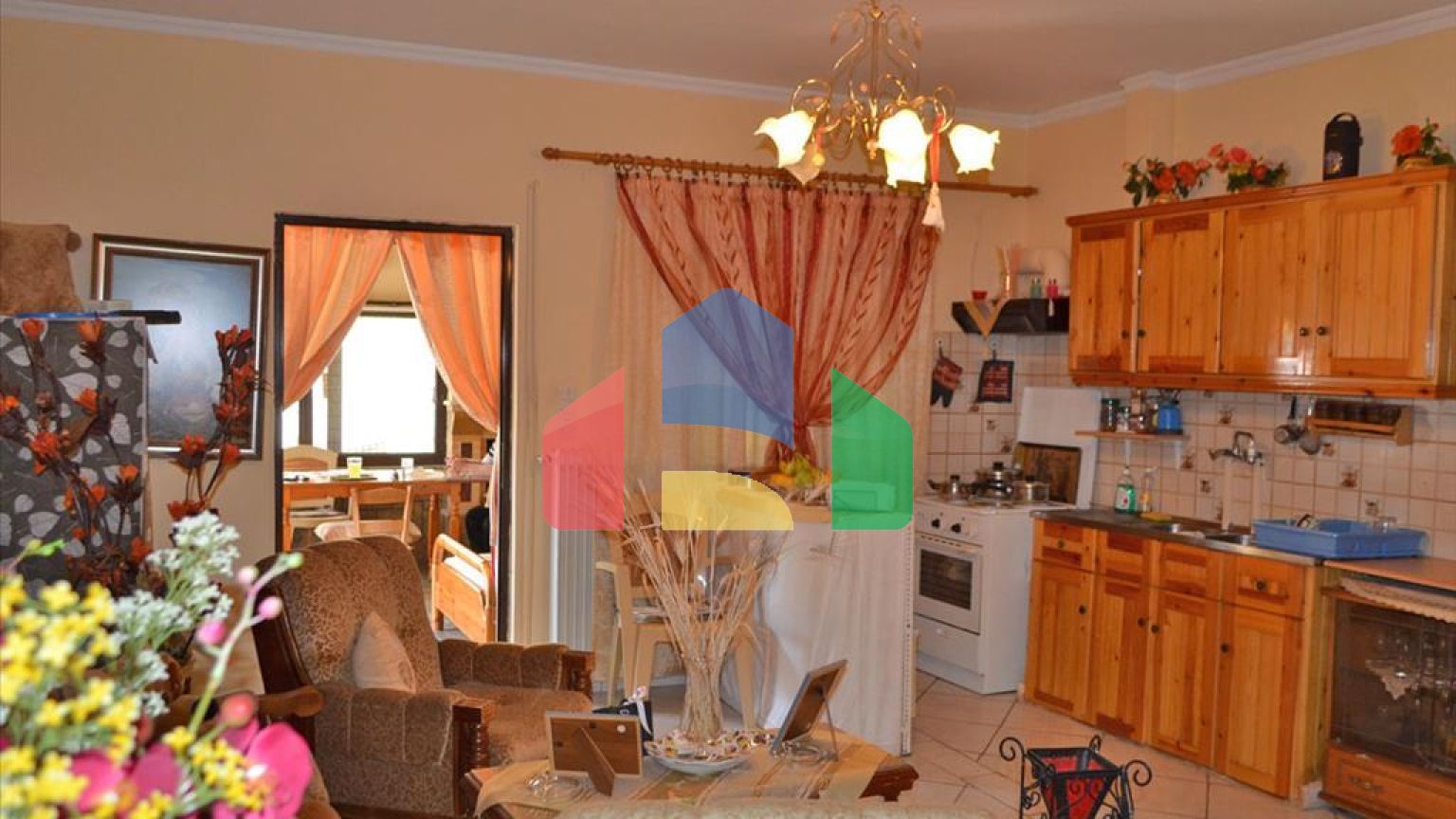 Продаж - Бізнес 600 m² Евія