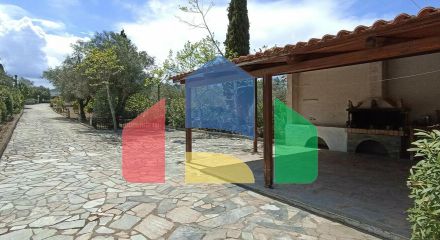 Продажа - Коттедж 200 m² Эвия