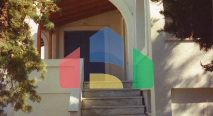 Продаж - Котедж 316 m² Евія