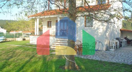 Продаж - Котедж 120 m² Евія