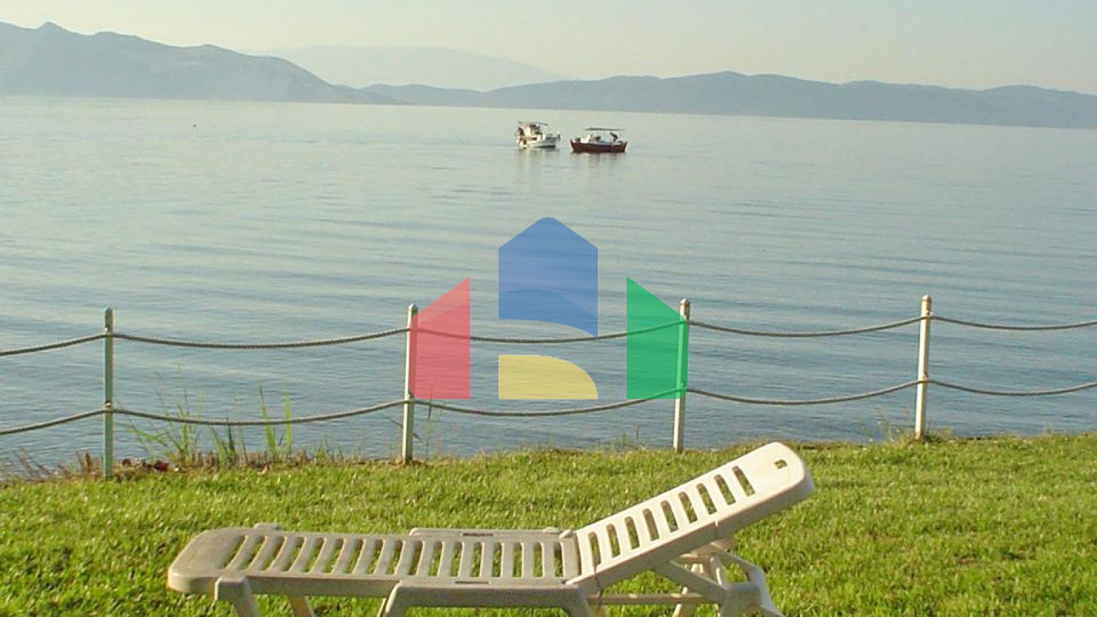 Продаж - Котедж 120 m² Евія