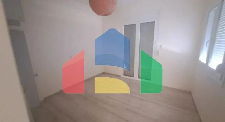 Продаж - Котедж 95 m² Евія