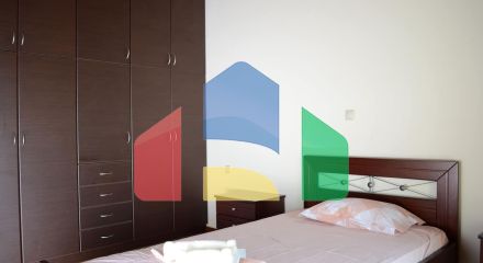 Продаж - Котедж 185 m² Евія