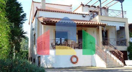 Продаж - Котедж 185 m² Евія