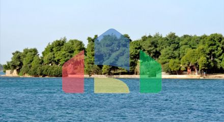 Продаж - Земельна ділянка 4000 m² Евія