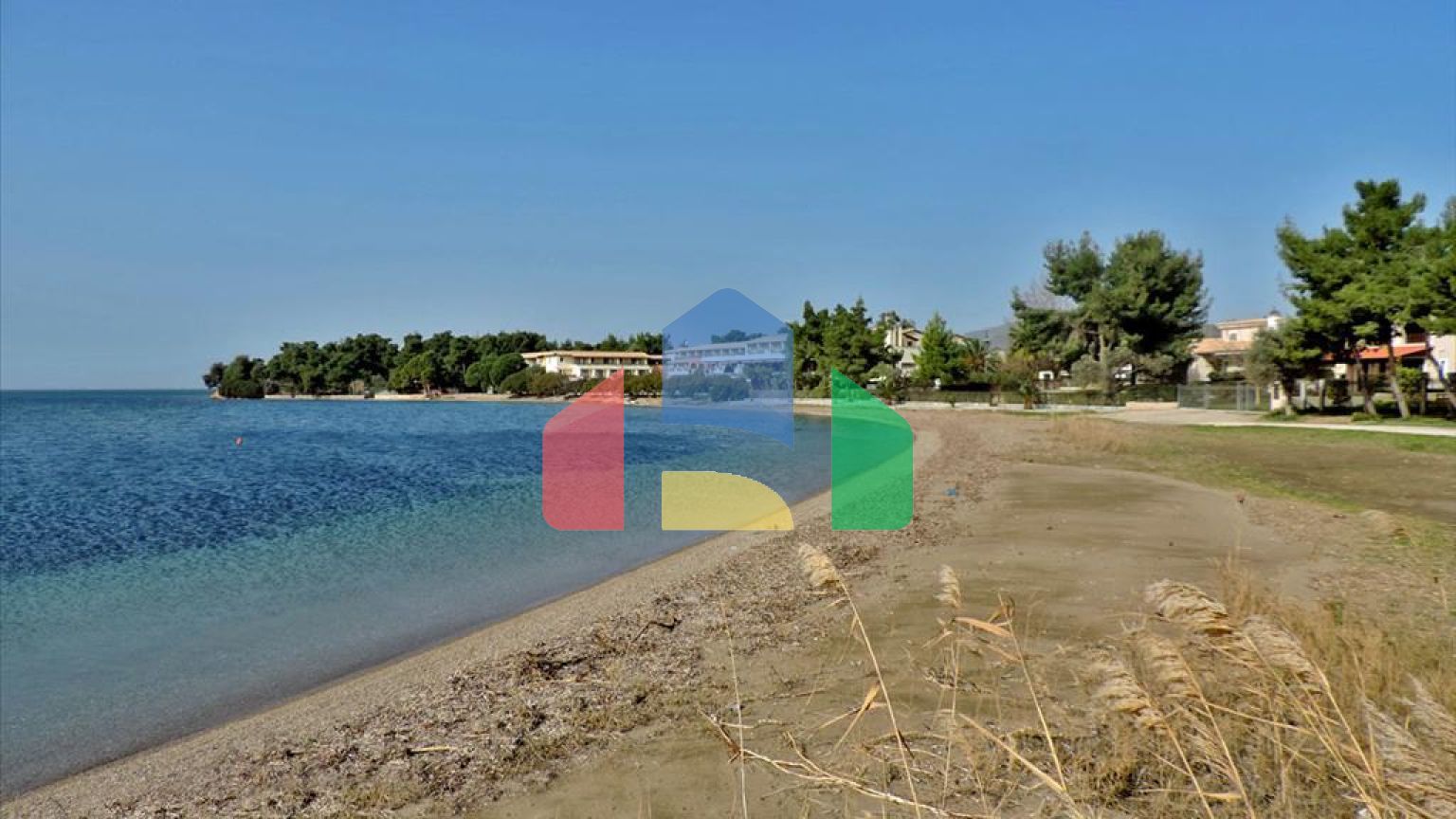 Продаж - Земельна ділянка 4000 m² Евія