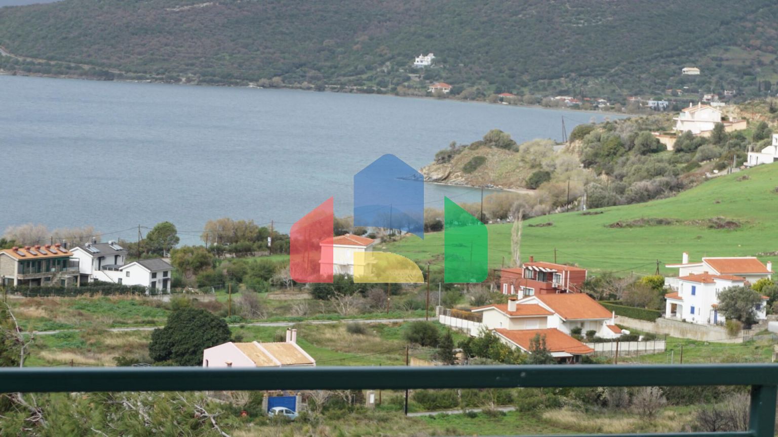 Продажа - Коттедж 220 m² Эвия