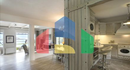 Продаж - Вілла 350 m² Евія