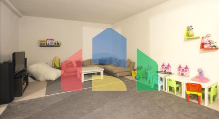 Продаж - Вілла 350 m² Евія