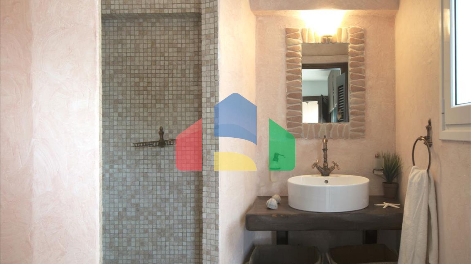 Продаж - Вілла 350 m² Евія