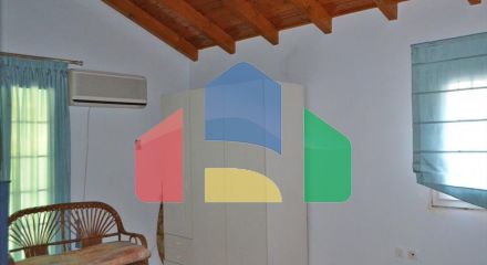 Продажа - Коттедж 220 m² Эвия