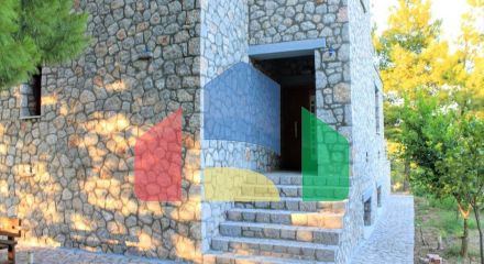 Продажа - Вилла 250 m² Эвия