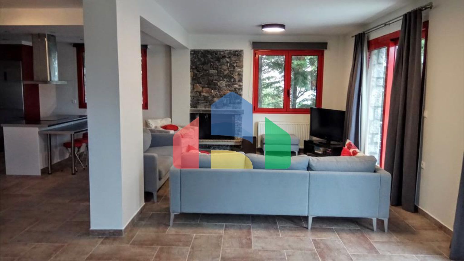 Продажа - Вилла 250 m² Эвия