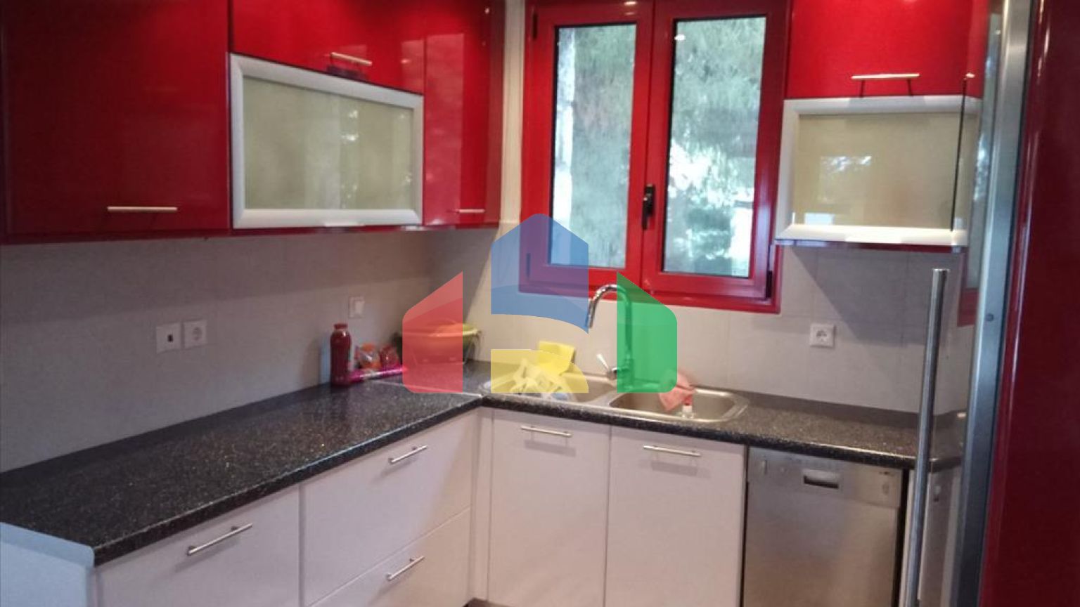 Продажа - Вилла 250 m² Эвия