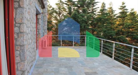 Продажа - Вилла 250 m² Эвия