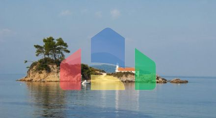 Продажа - Вилла 250 m² Эвия