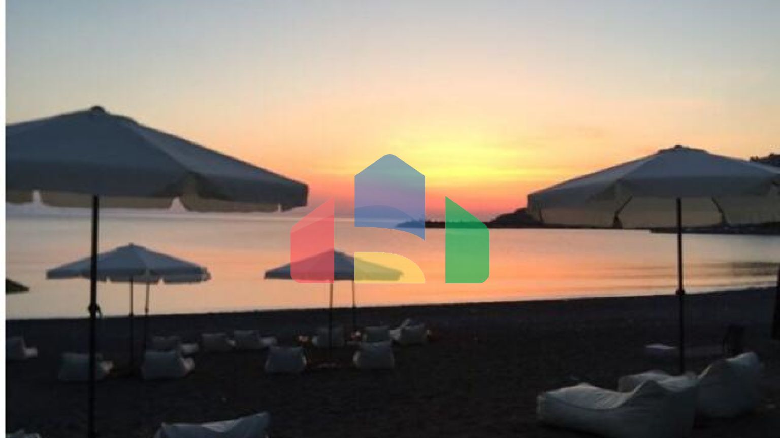 Продаж - Котедж 80 m² Евія