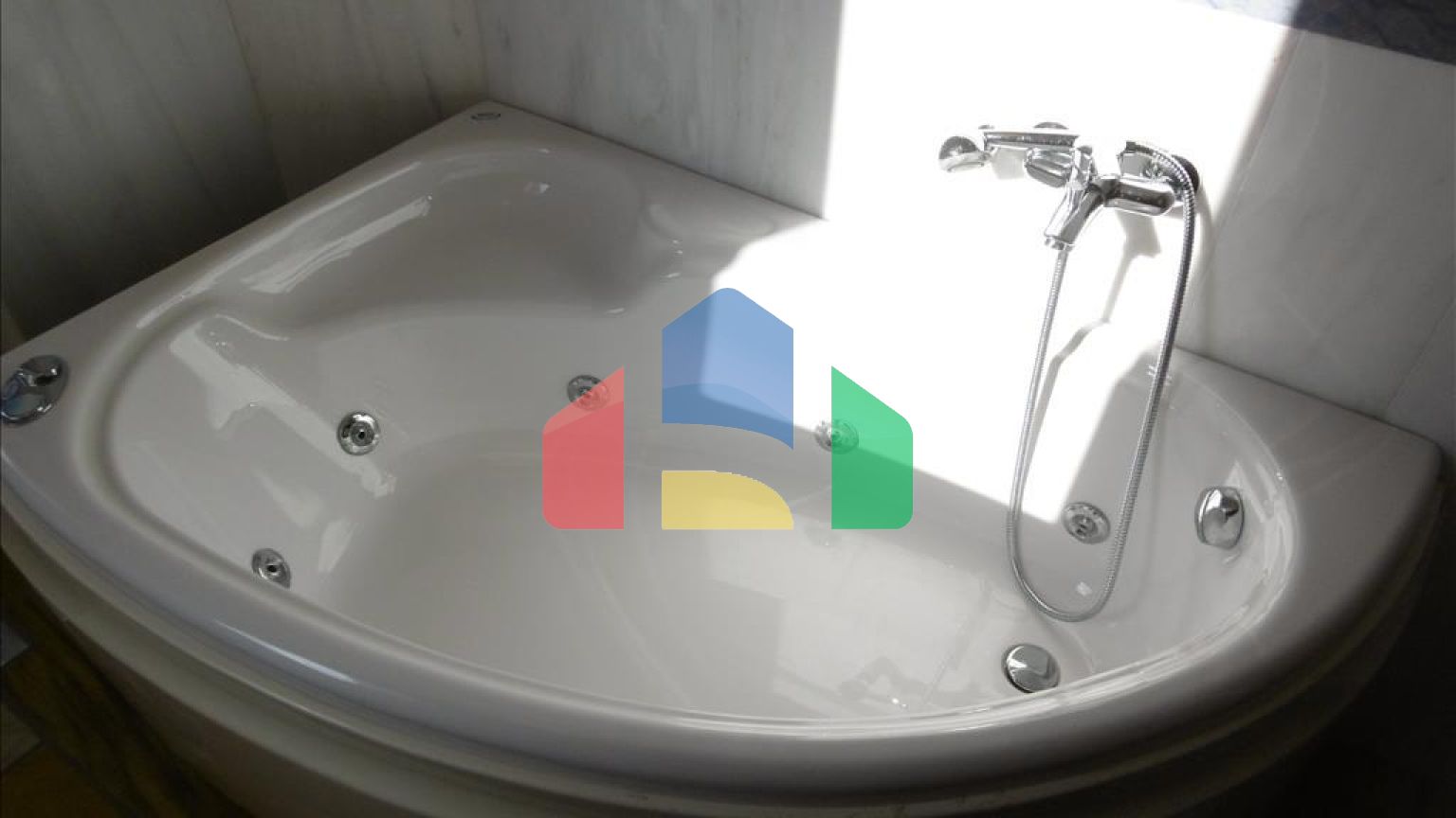 Продаж - Котедж 420 m² Евія